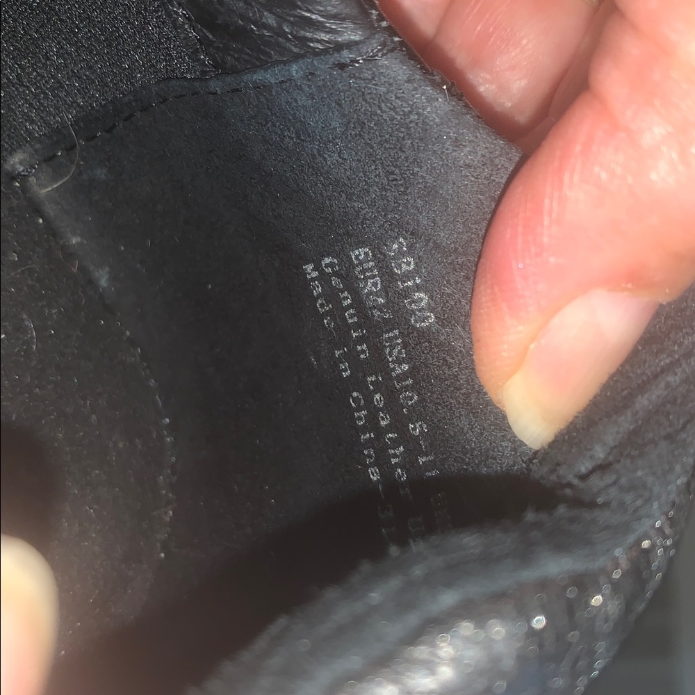 Atrex Sneakers - Picture 3 of 6